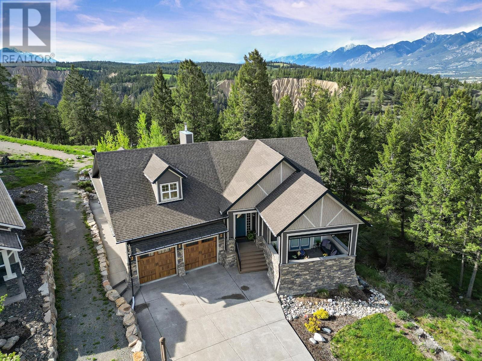 1926 PINERIDGE MOUNTAIN LINK, Invermere, British Columbia V0A1K4