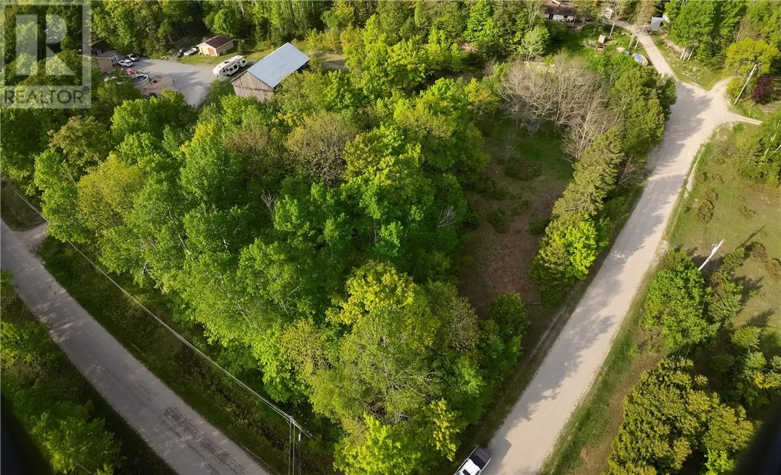 135 Maple Drive, Kagawong, Manitoulin Island, Ontario P0P1J0 HouseSigma