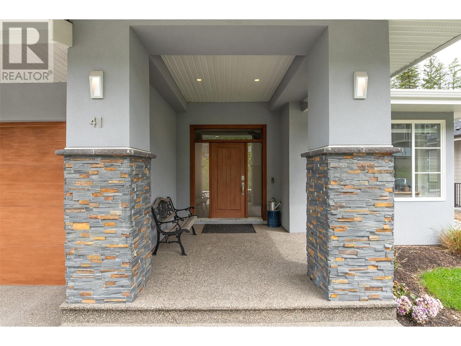 41 Forest Edge Drive, Kelowna, British Columbia V1V3G3 For Sale