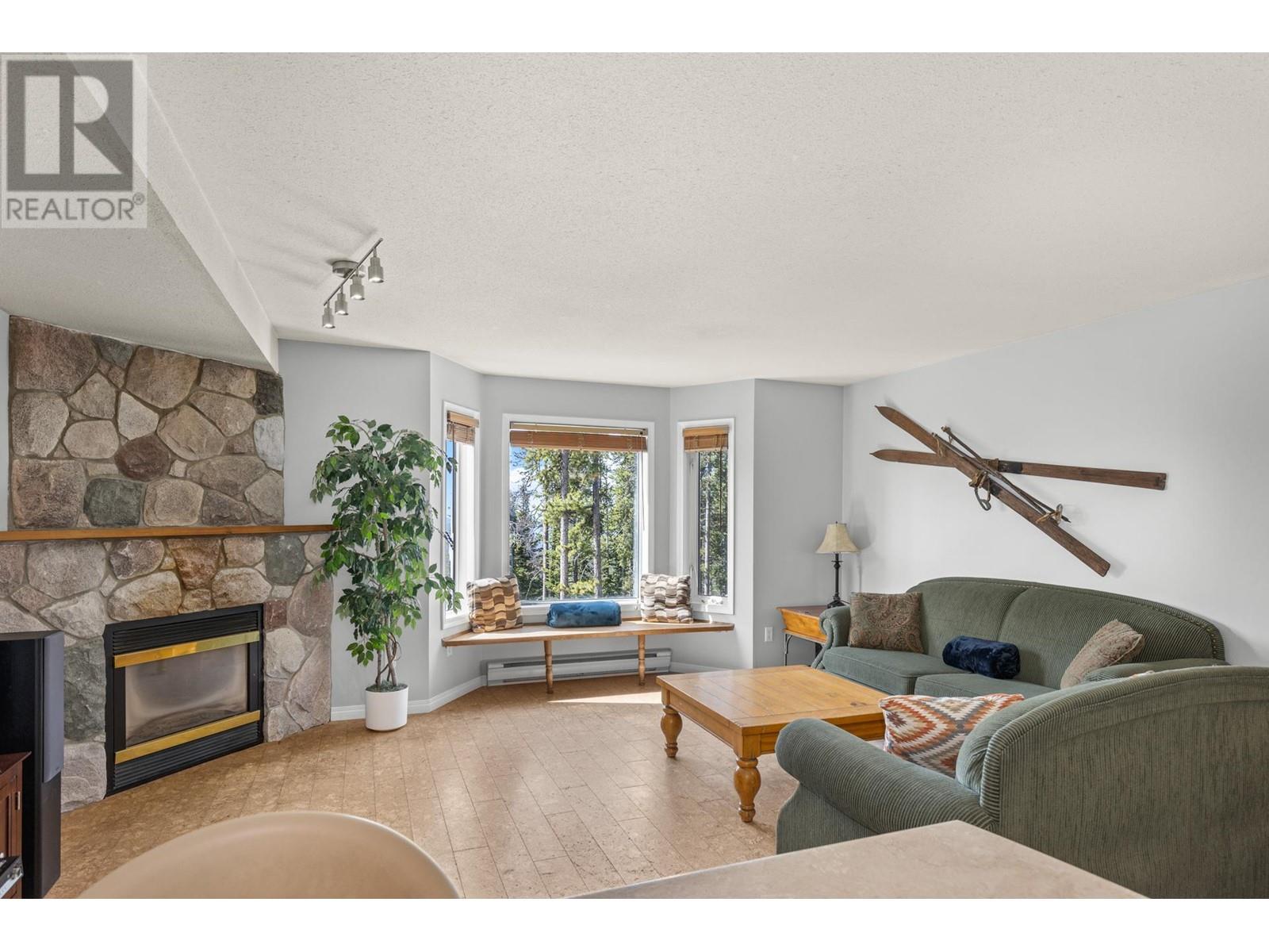 211 225 Kettle View Road, Big White, British Columbia V1P1P3 For Sale