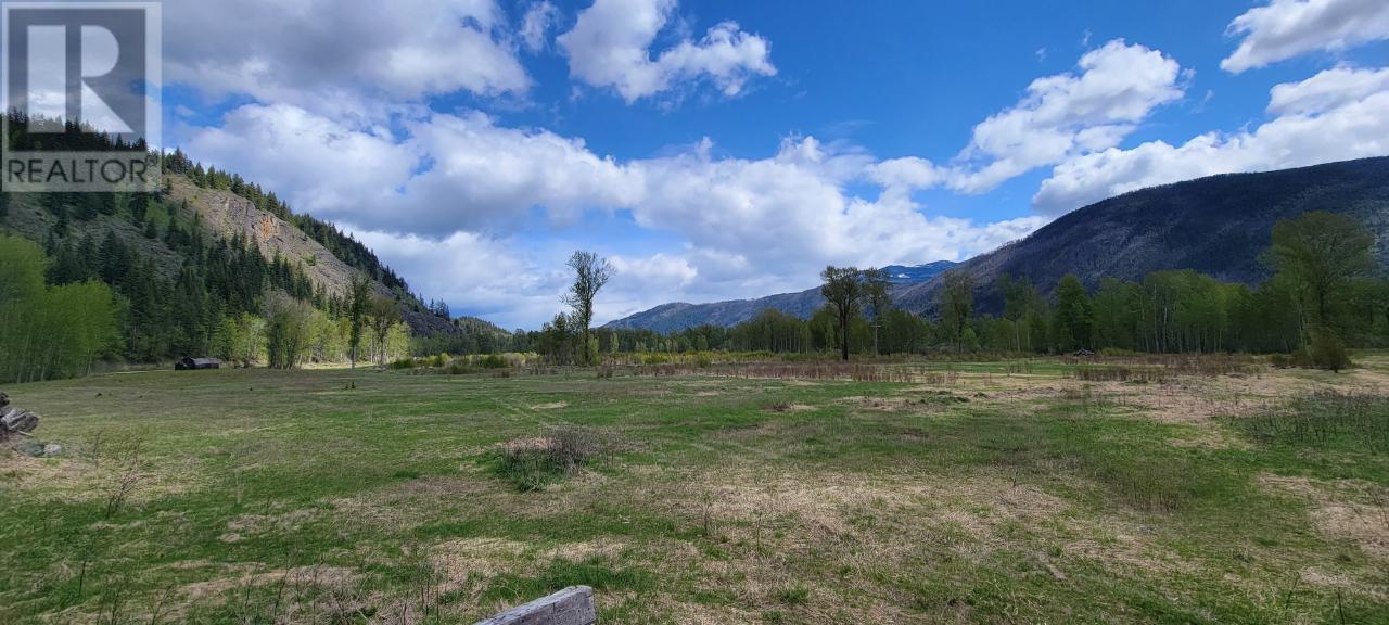 3418 ROUNDTOP ROAD, Little Fort, British Columbia For Sale HouseSigma