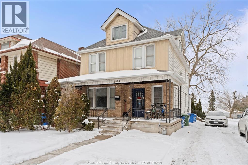 Unit Room 1 - 3060 Sandwich, Windsor 2
