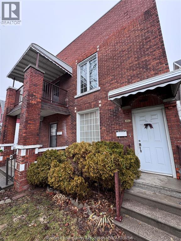 454 VERA PLACE, Windsor 2