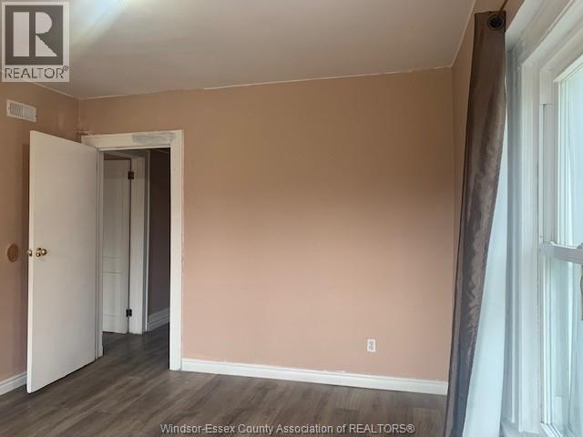 Unit 2 - 1006 WINDSOR AVENUE, Windsor 5