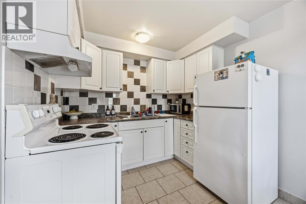 Unit 7A - 205 FANE STREET, St Clair 2
