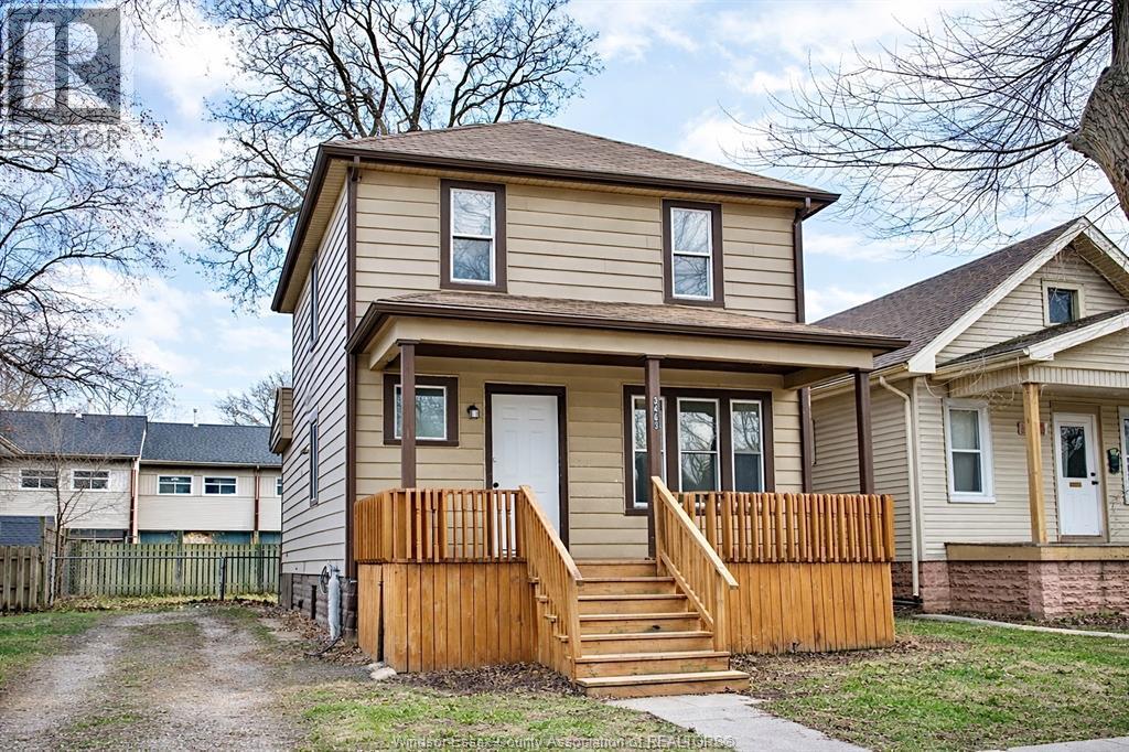 3463 HARRIS STREET, Windsor 2
