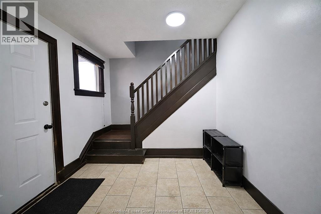 3463 HARRIS STREET, Windsor 3