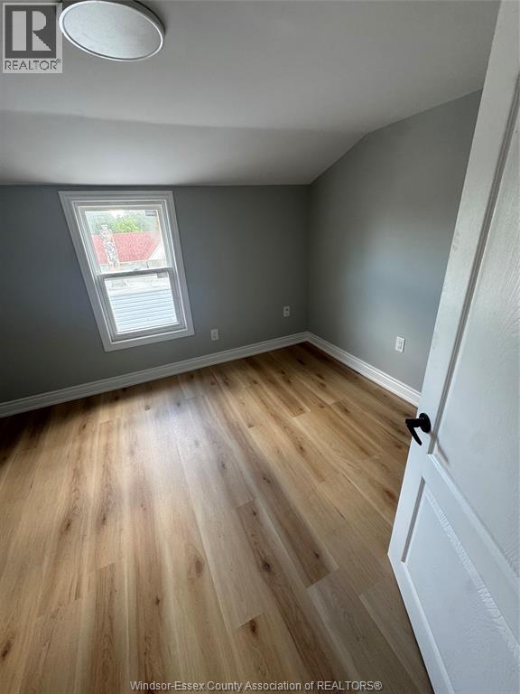 Unit 7 - 945 WELLINGTON AVENUE, Windsor 5