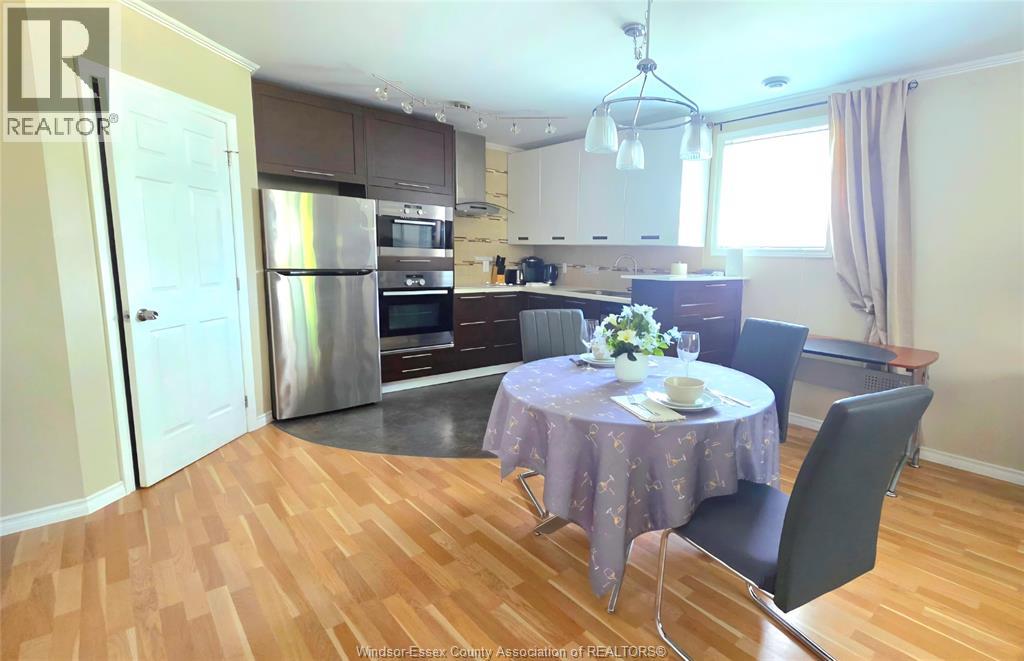 Unit 4 - 1811 NORTHWAY AVENUE, Windsor 5