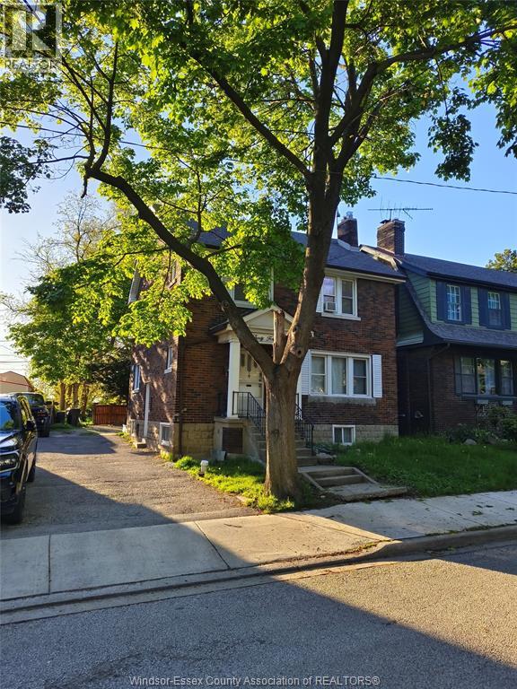 Unit UPPER - 3046 ALEXANDER, Windsor 2
