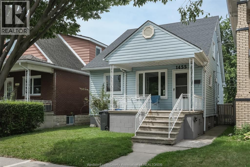 Unit 1 - 1455 HENRY FORD CIRCLE, Windsor 2