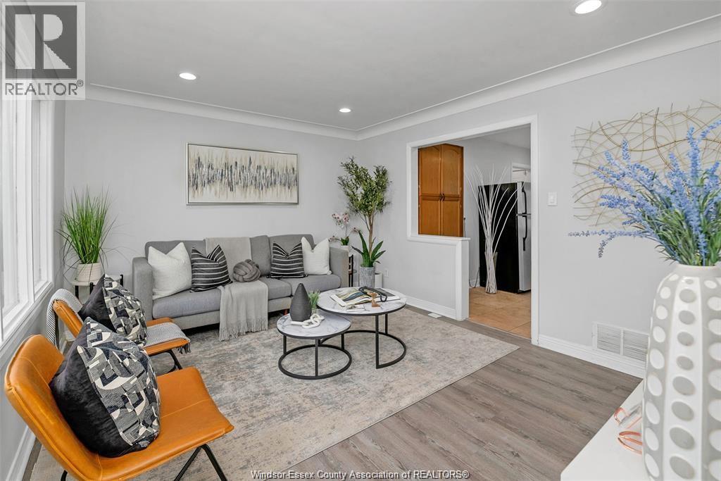 Unit 1 - 1217 HARRISON, Windsor 5
