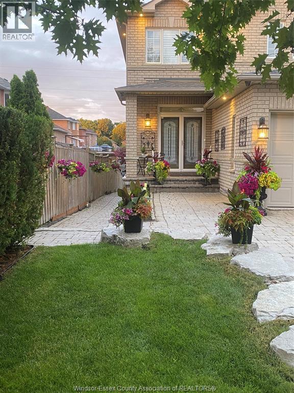 15 GENOVA COURT, Woodbridge 2