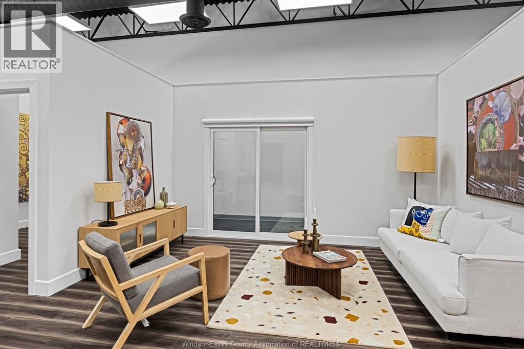 Unit 202 - 800 BEACHSIDE DRIVE, Lakeshore 3