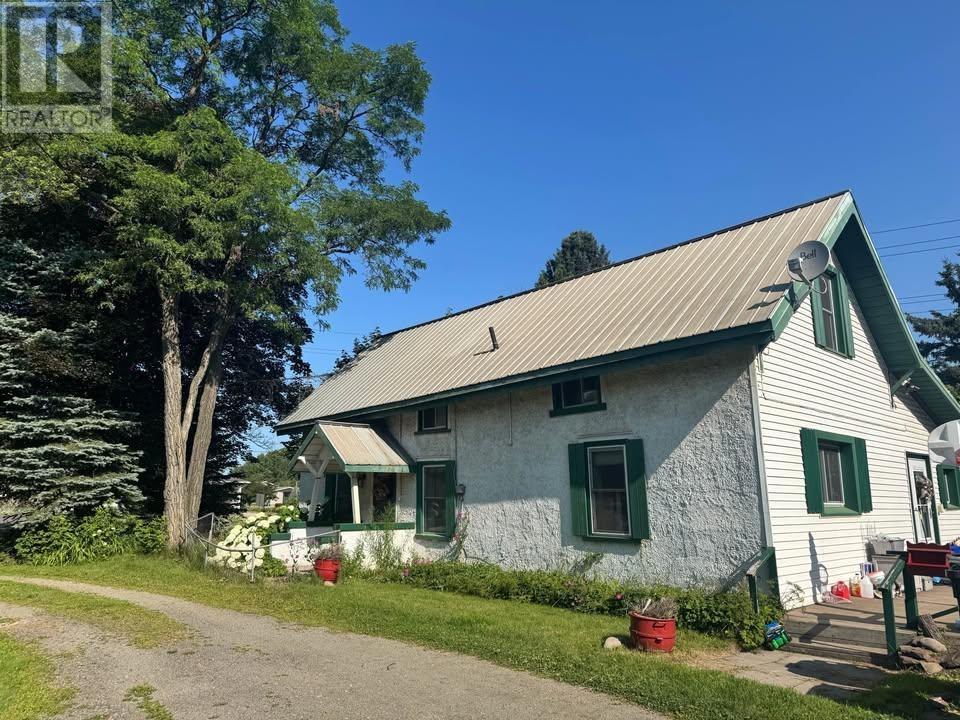 202 Allens Side RD, Sault Ste. Marie 2