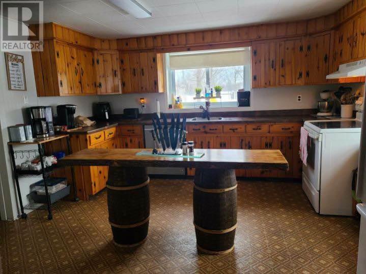 202 Allens Side RD, Sault Ste. Marie 3