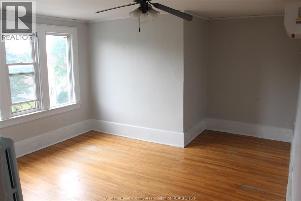 Unit 5 - 224 CALIFORNIA, Windsor 2