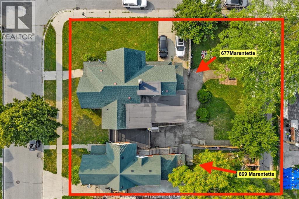 Unit Upper - 677 Marentette, Windsor 2