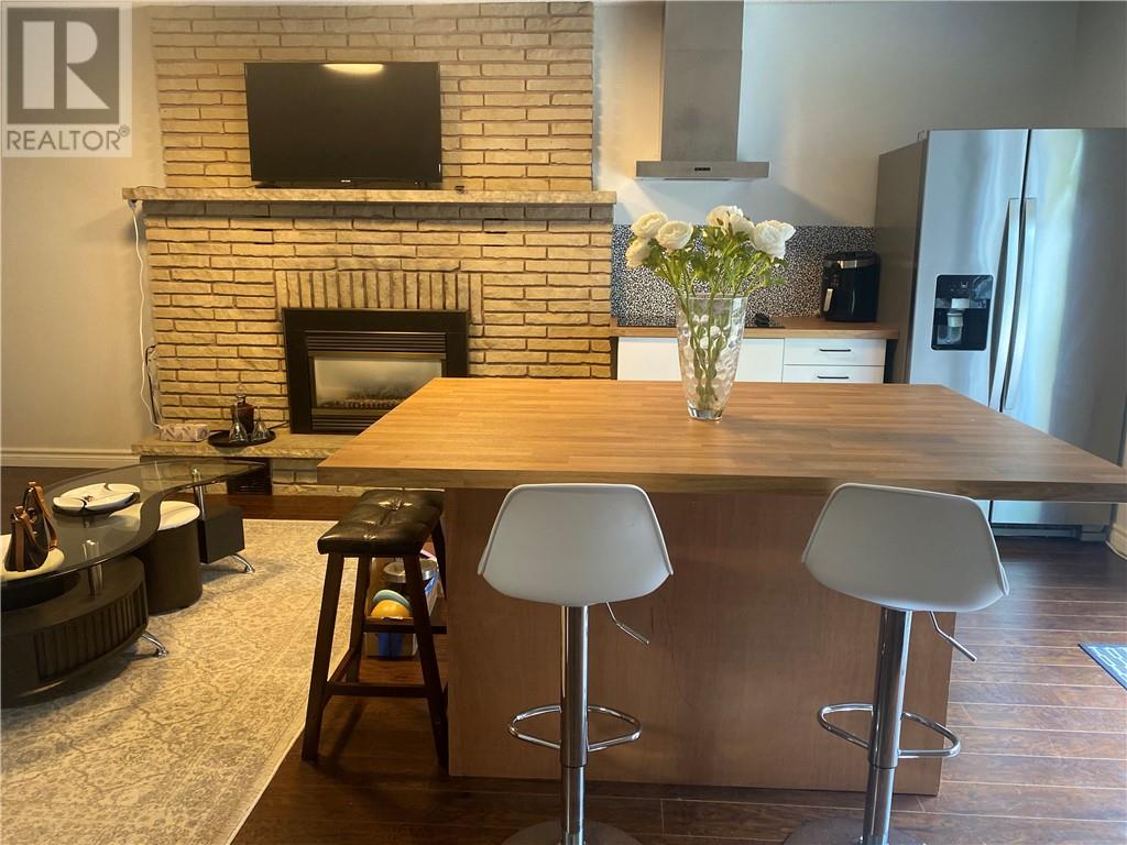 Unit Lower Unit - 657 Jupiter Court, Sudbury 2