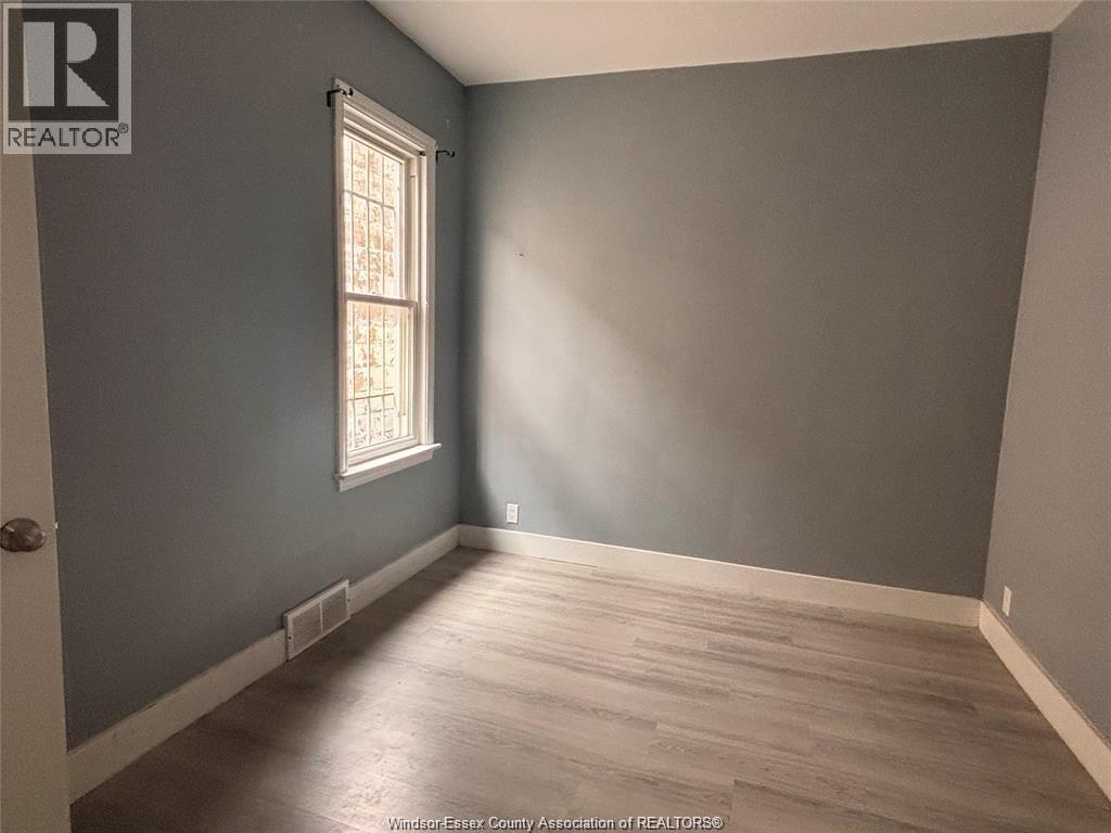637 TUSCARORA, Windsor 4