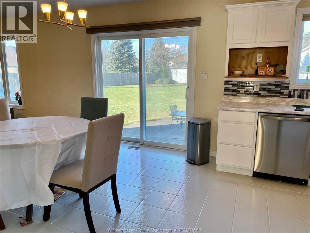 729 DONJON COURT, Windsor 3