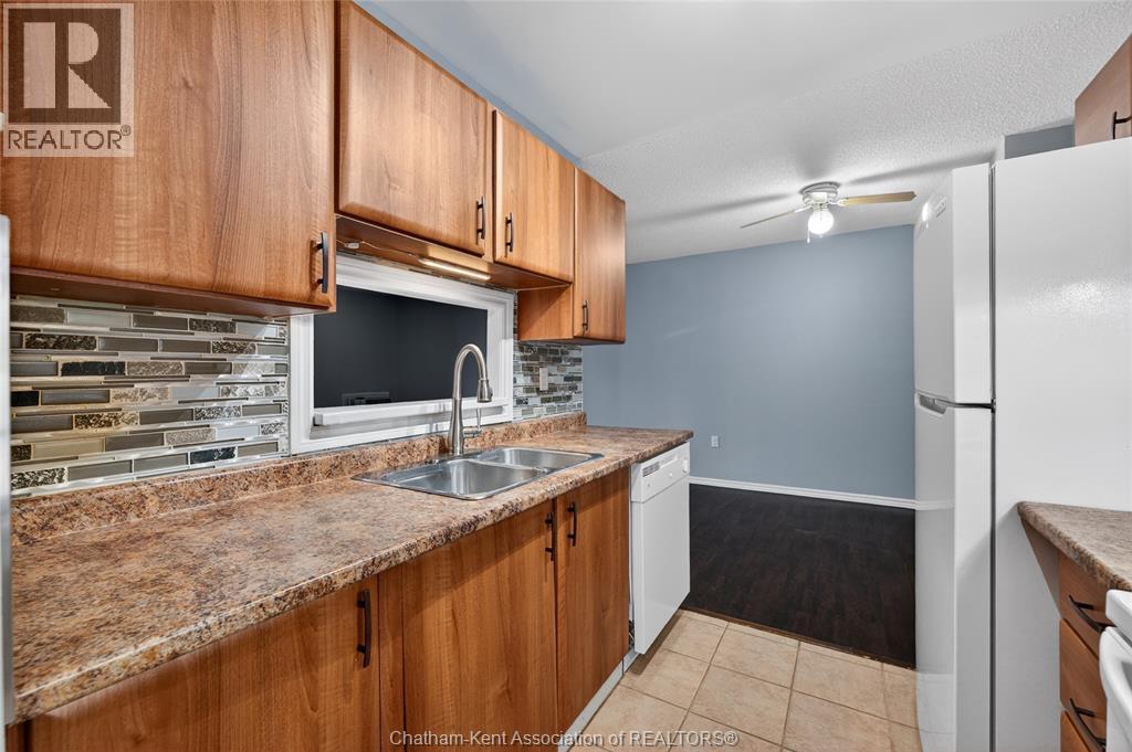 Unit 306 - 202 CAMPUS PARKWAY, Chatham 3