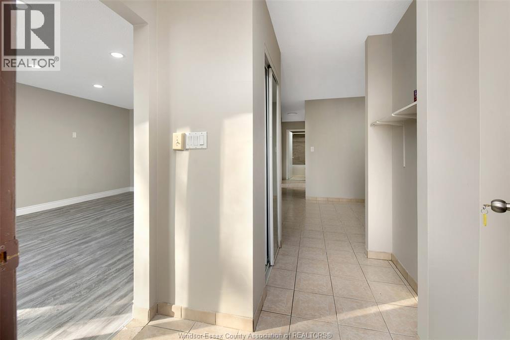 Unit LOWER - 10820 MULBERRY DRIVE, Windsor 3