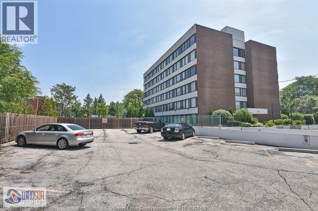 Unit 601 - 2144 PELISSIER, Windsor 5