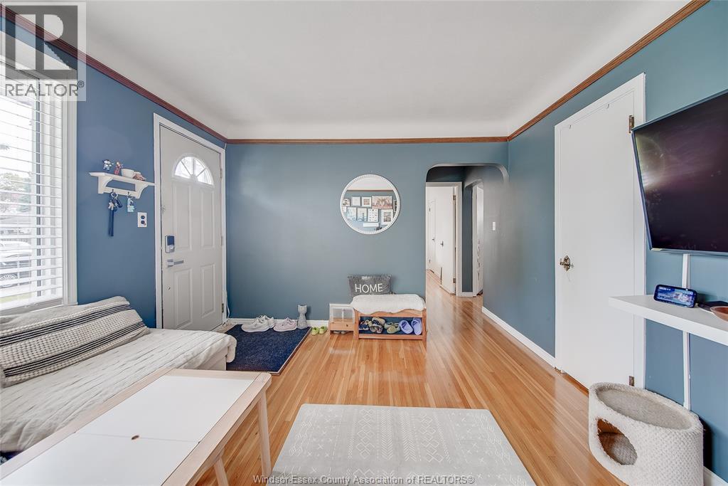 Unit UPPER - 1215 CHAPPELL, Windsor 5