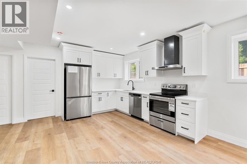 Unit LOWER - 121 Allison AVENUE, Colchester 2