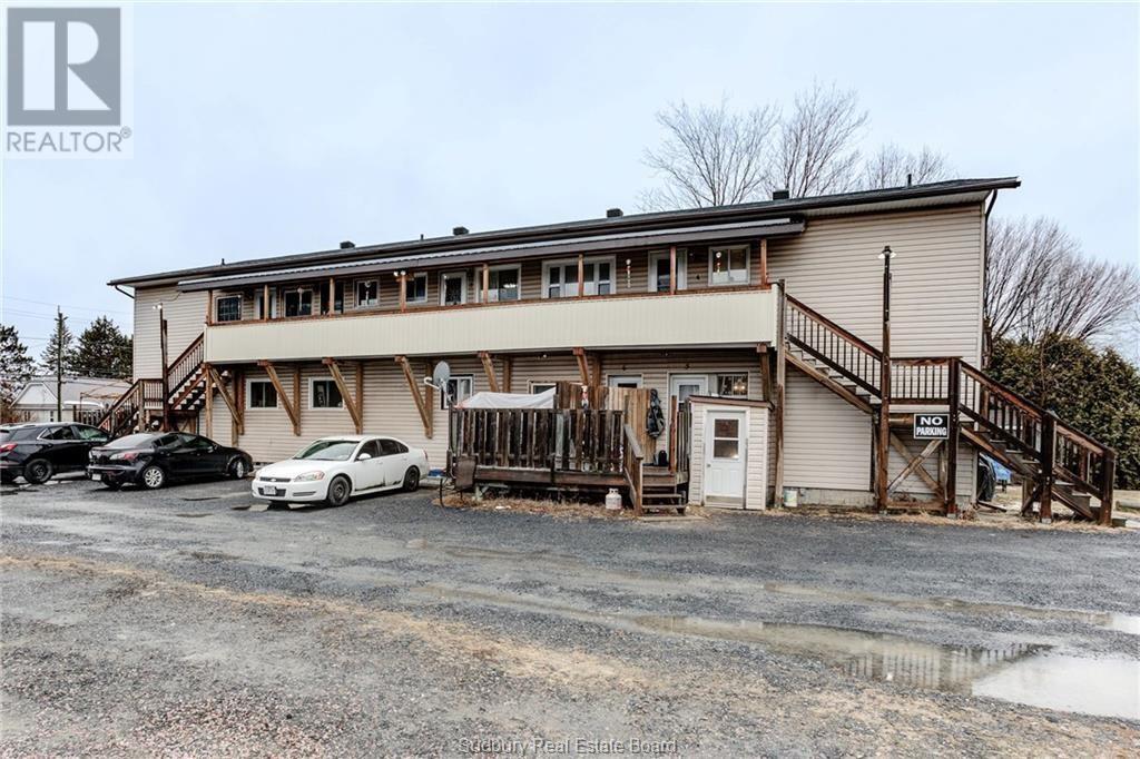 Unit 4 - 2722 Main Street, Blezard Valley 2