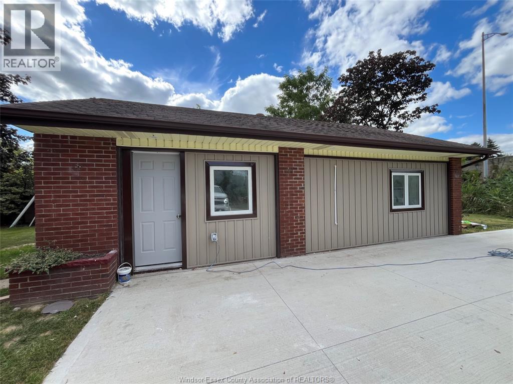 Unit 3 - 2505 ASKIN, Windsor 1