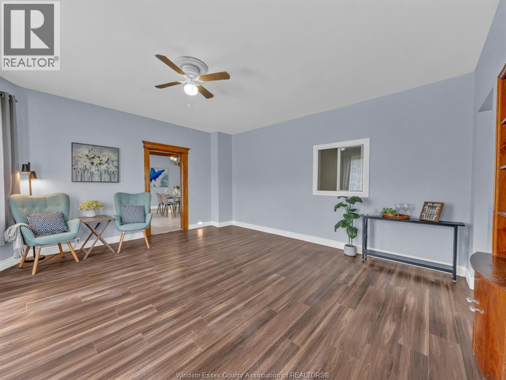 Unit MAIN - 677 Marentette, Windsor 4