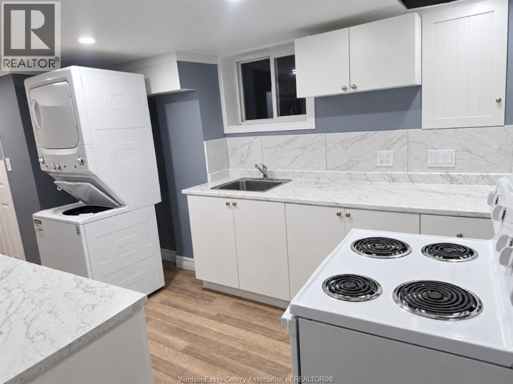 Unit LOWER - 1106-1108 ELM AVENUE, Windsor 3