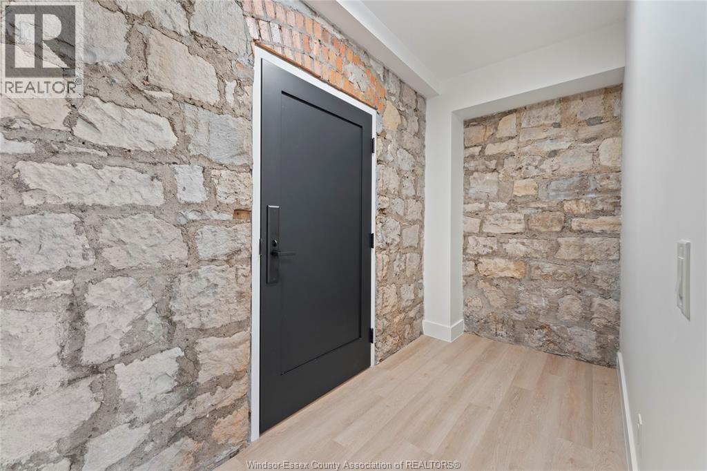Unit 101 - 247 BROCK STREET, Amherstburg 4