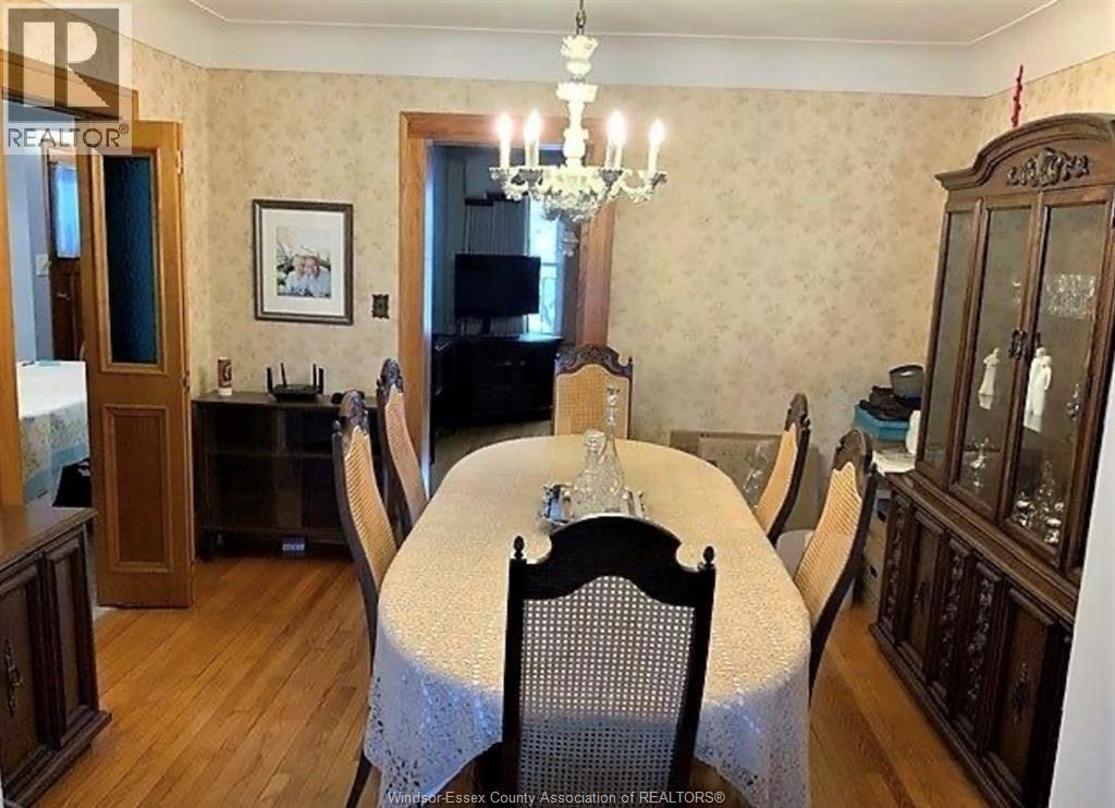 972 PARENT, Windsor 4