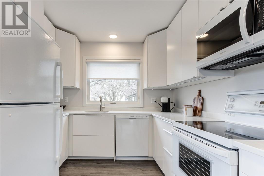 Unit Upper - 1246 Southview Drive, Sudbury 3