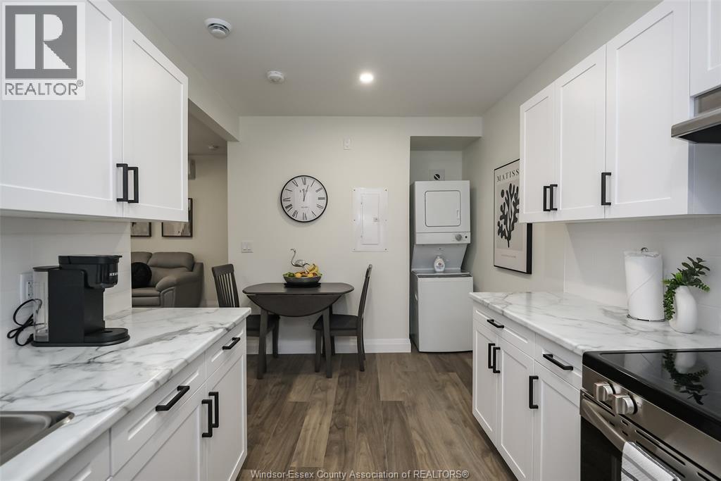 Unit 4 - 1231 UNVERSITY AVENUE, Windsor 4