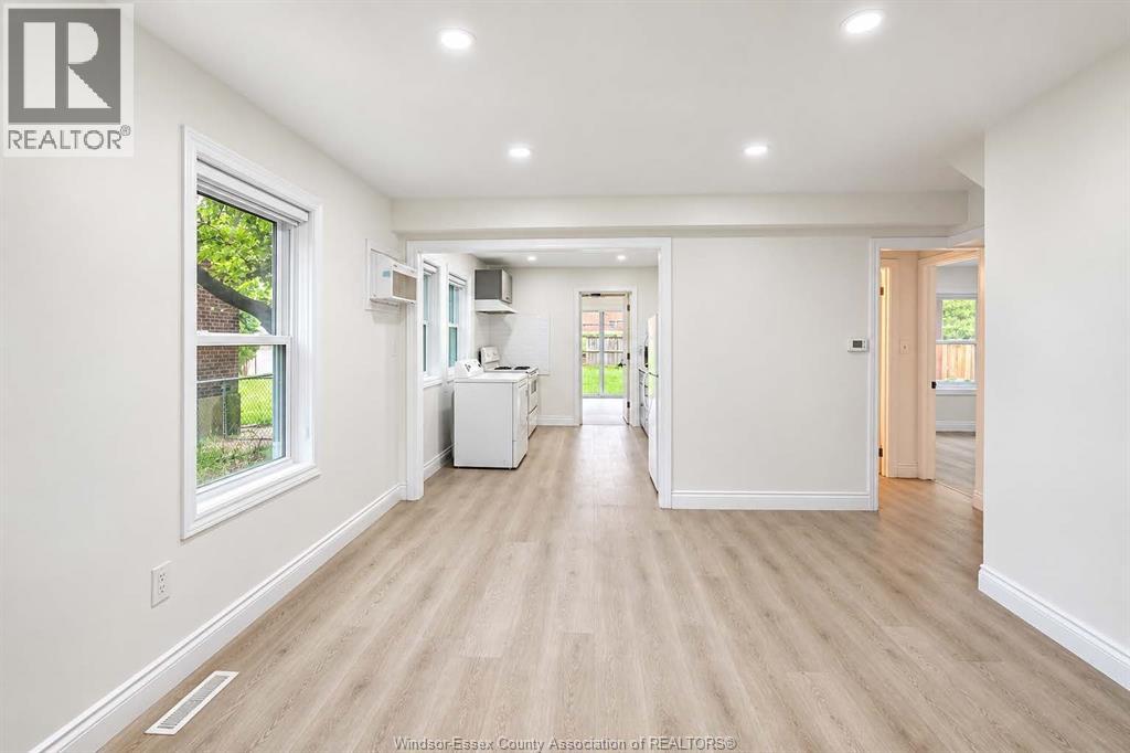 3272 EDISON STREET, Windsor 3
