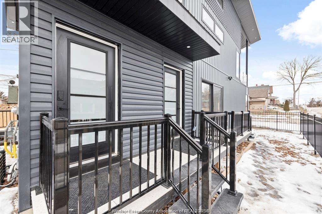 687 ASSUMPTION STREET, Windsor 2