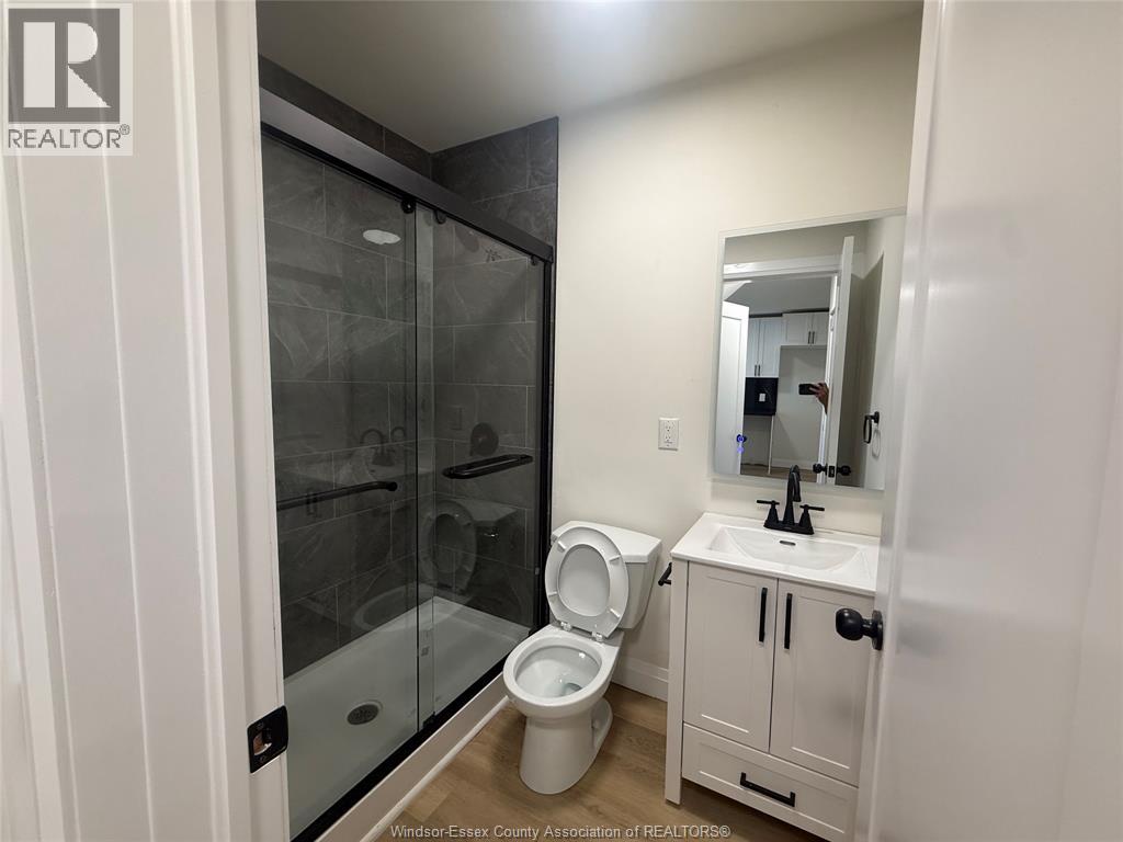 Unit 1 - 643 PIERRE, Windsor 5