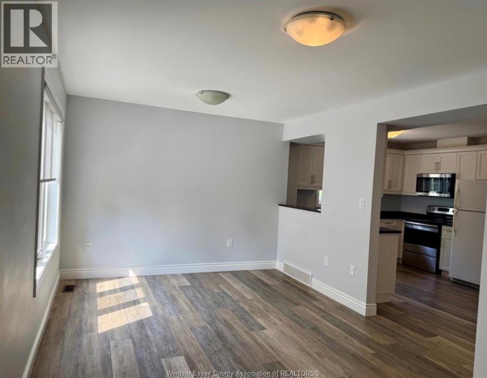 Unit 4 - 204 BEECHWOOD DRIVE, Lakeshore 1