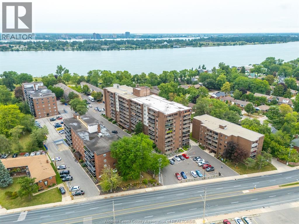 Unit 805 - 3936 WYANDOTTE STREET, Windsor 1