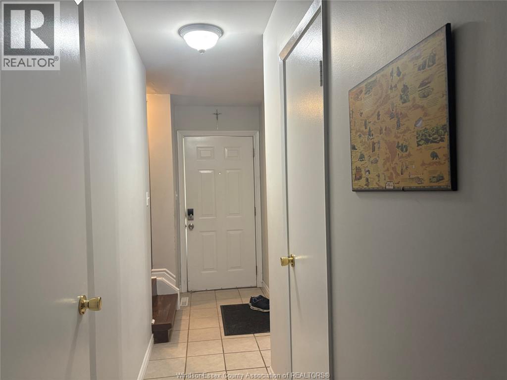Unit 25 - 5422 LASSALINE AVENUE, Windsor 4