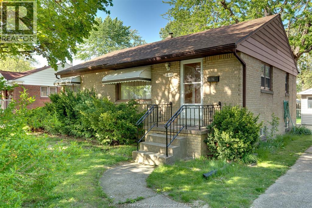 3256 DOMINION BOULEVARD, Windsor 2