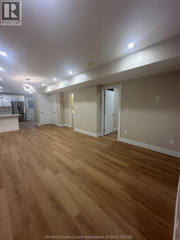 Unit 2 - 3371 BYNG, Windsor 5