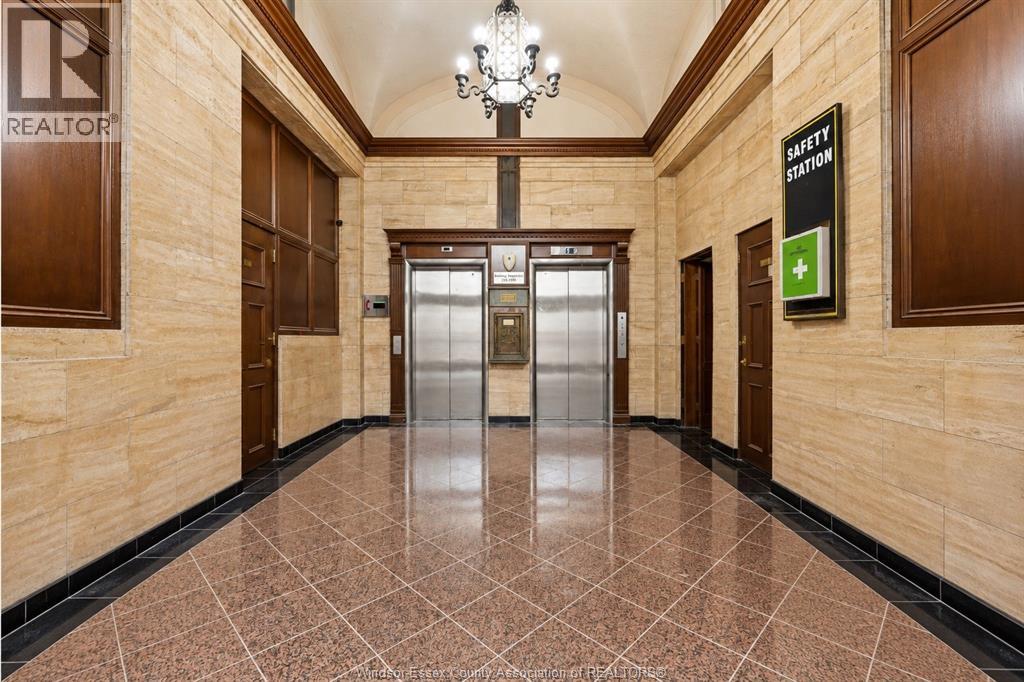 Unit 402 - 267 PELISSIER STREET, Windsor 3