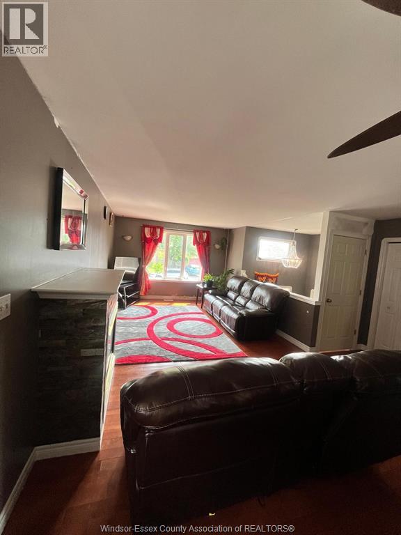 2349 TRANQUILITY AVENUE, Windsor 3
