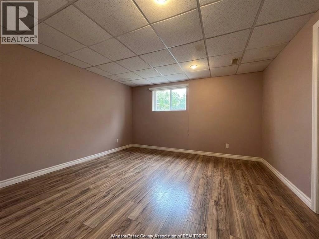 Unit LOWER - 709 HAVENS DRIVE, Windsor 3