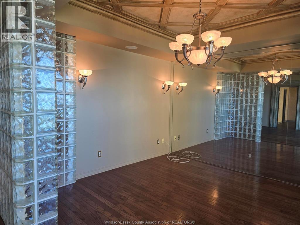 Unit 1004 - 4789 RIVERSIDE, Windsor 5